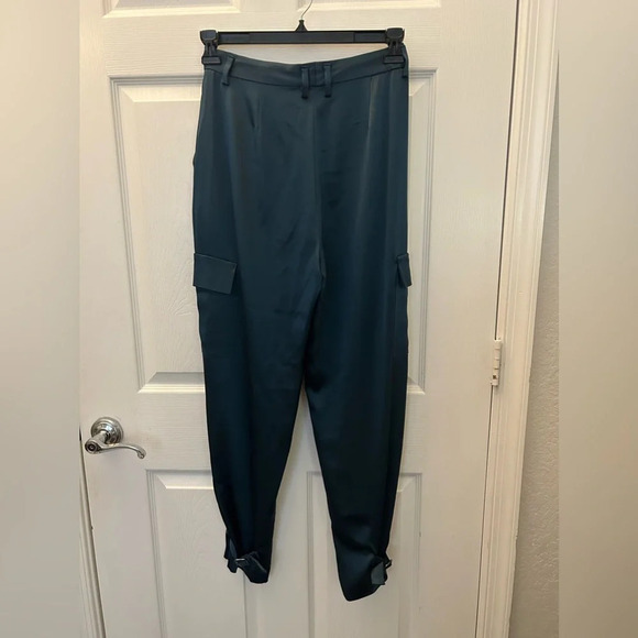 Aritzia color deep pandora green Refined Satin Cargo Pant - Picture 6 of 10